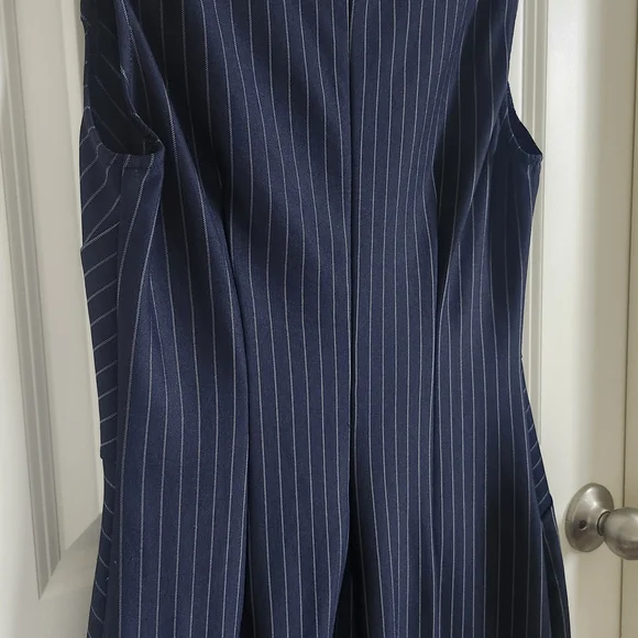 Elegant Navy Pinstripe Dress - Picture 12 of 13